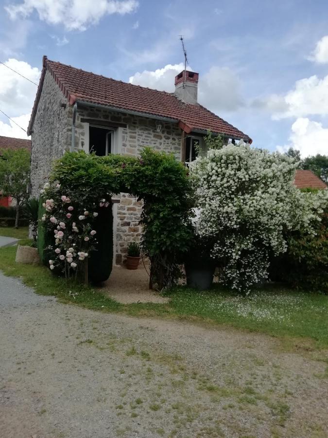 Gite Du Mont De Transet Villa Thauron Exterior photo